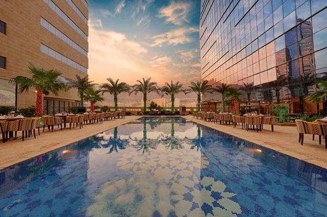 Makkah al Aziziah EX (Holiday Inn Makkah Al Aziziah)